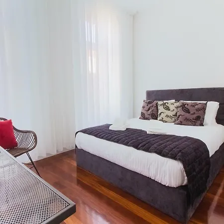 Cool Terrace Apartment Porto